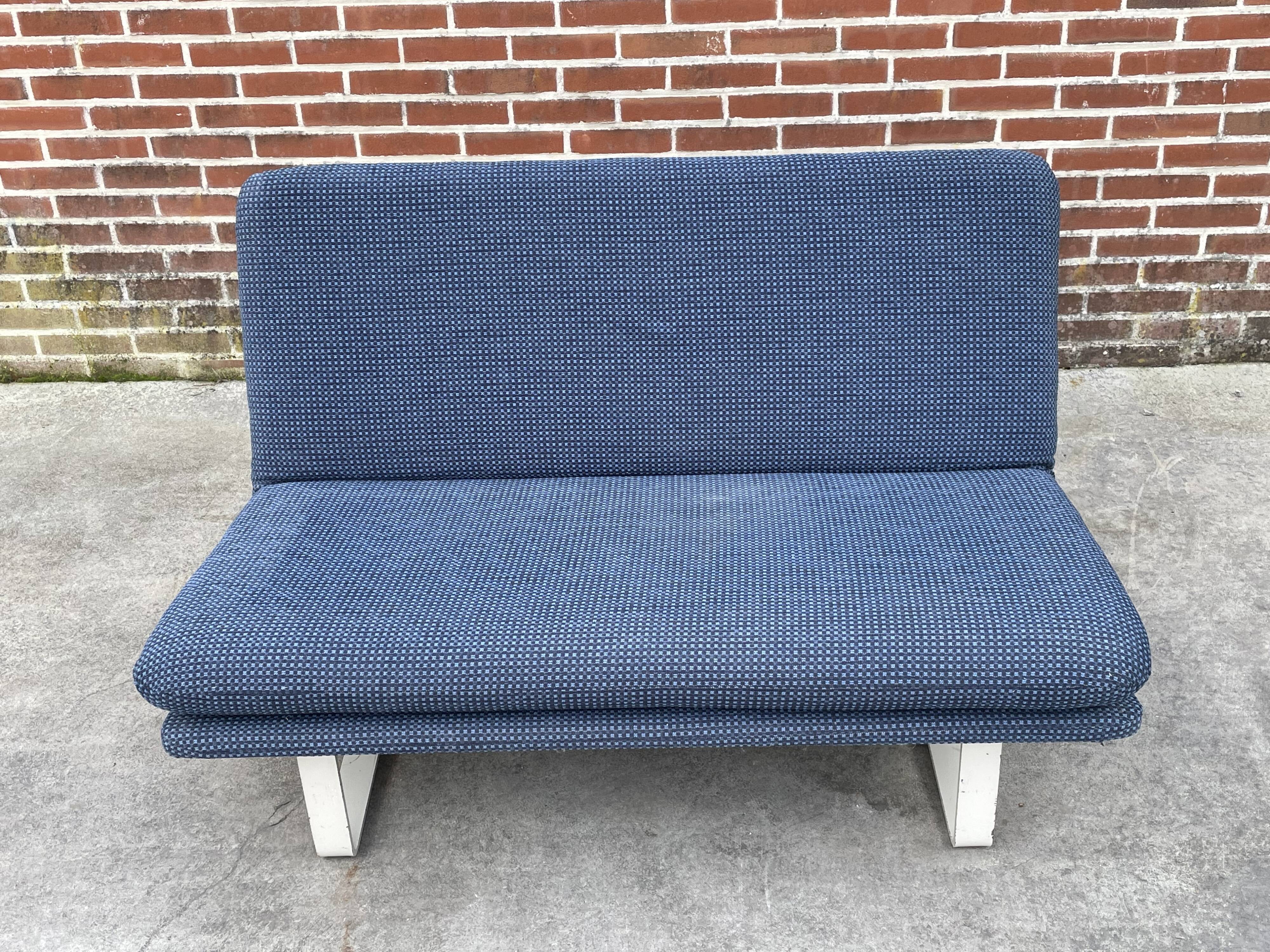 C684 sofa by Kho Liang Ie, Artifort 1960