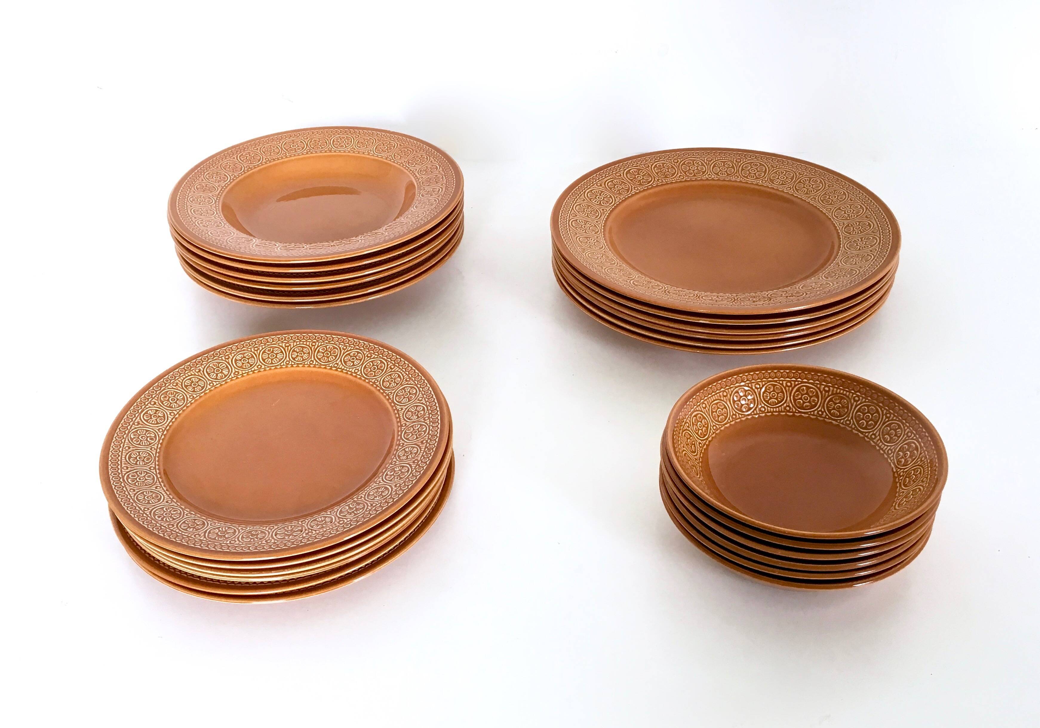 24-Piece Earthenware Dinner Set "Margherita" by Antonia Campi for Laveno