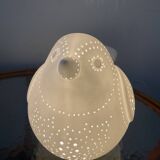 Lampe oiseau en porcelaine de biscuit