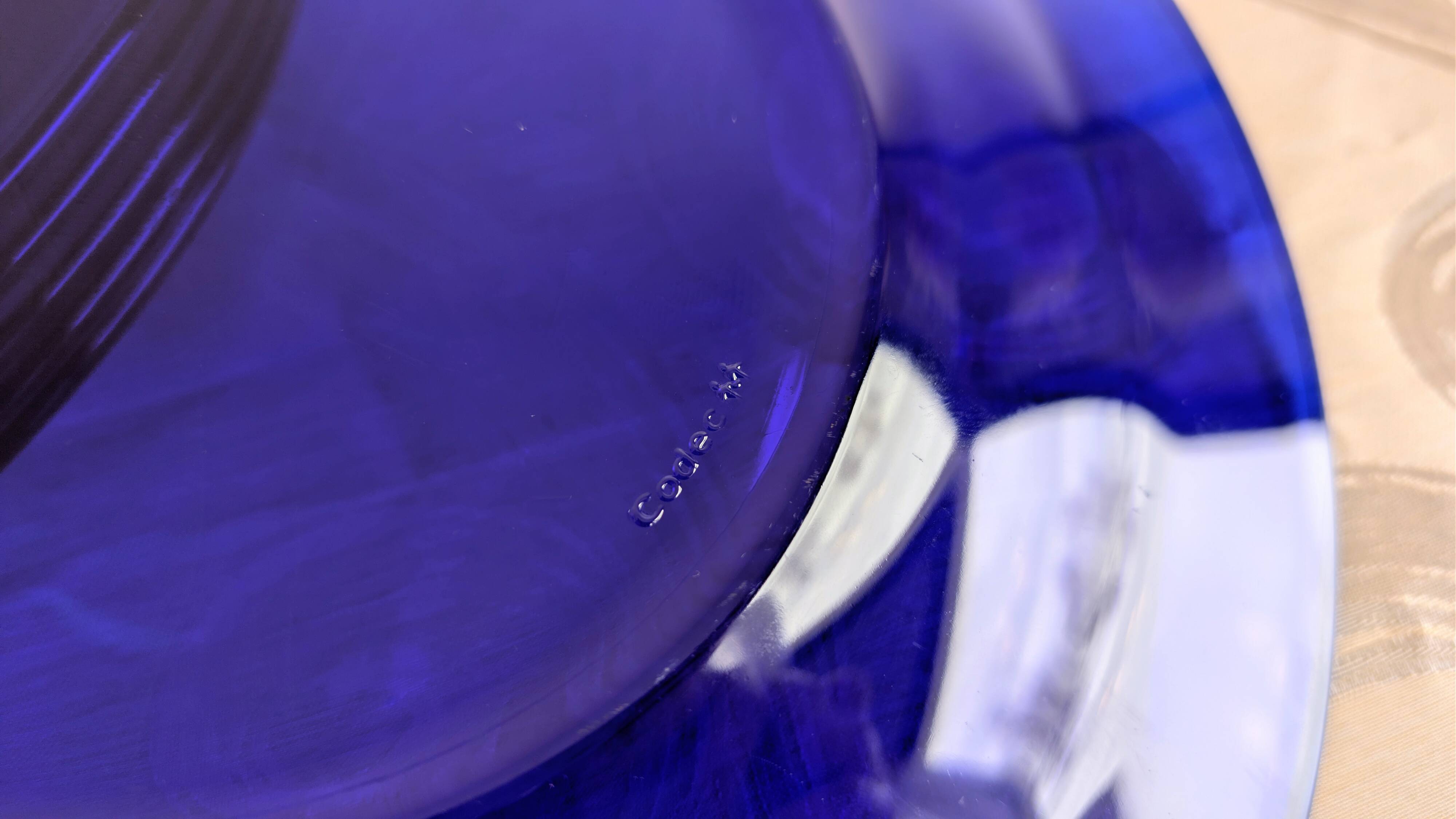Service of 6 large vintage cobalt blue glass plates by Codec.