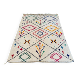 Tapis berbère à motifs colorés