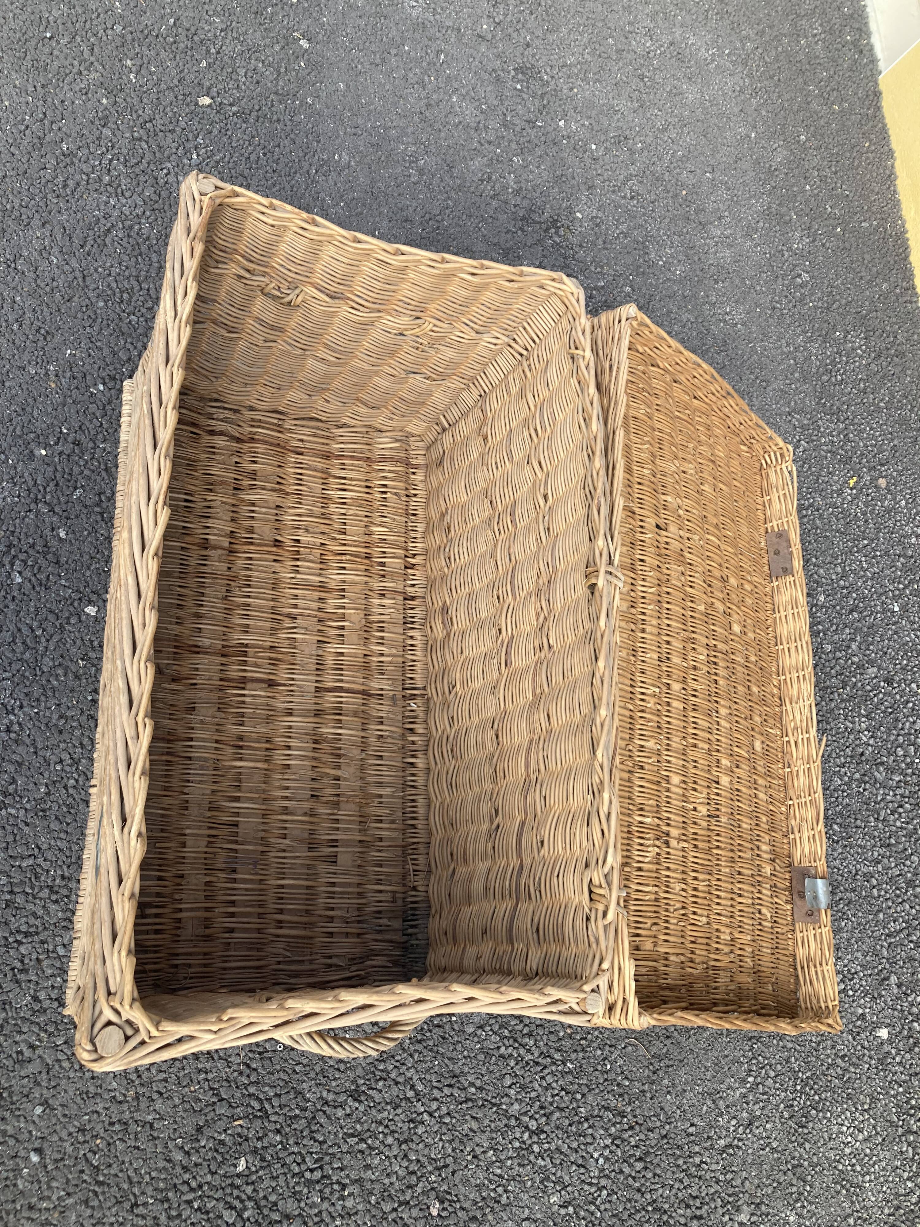 Wicker mallet