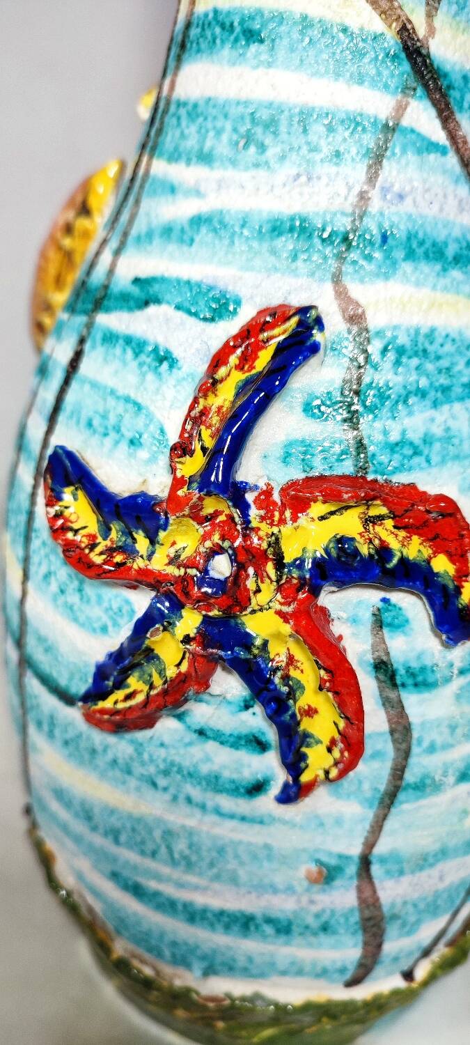 Jarrón de cerámica "IAMA Albisola". Italia, 1970s.