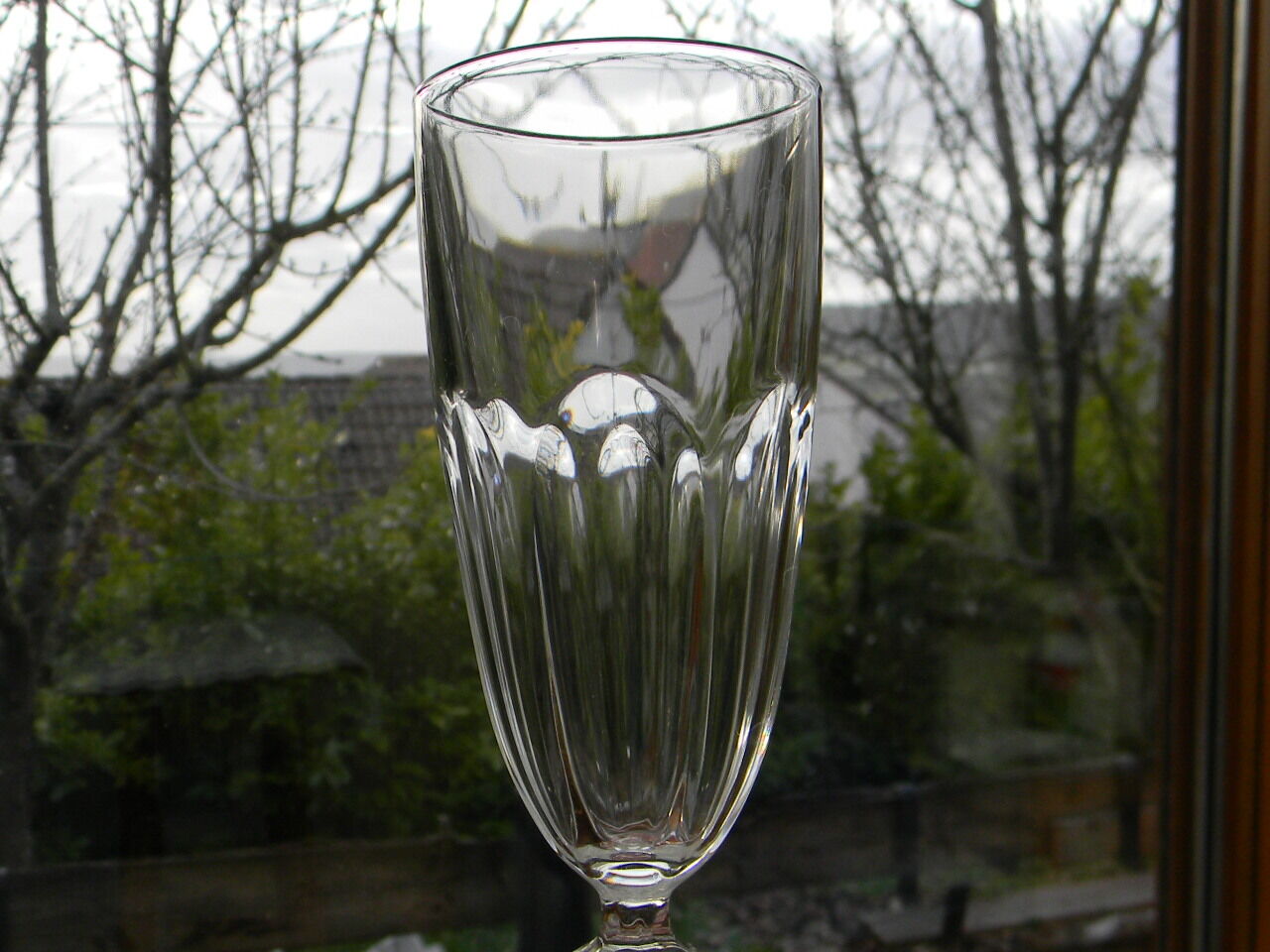 Set of 6 champagne flutes in arques crystal, rambouillet model