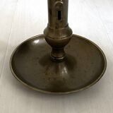Paire de bougeoirs en laiton