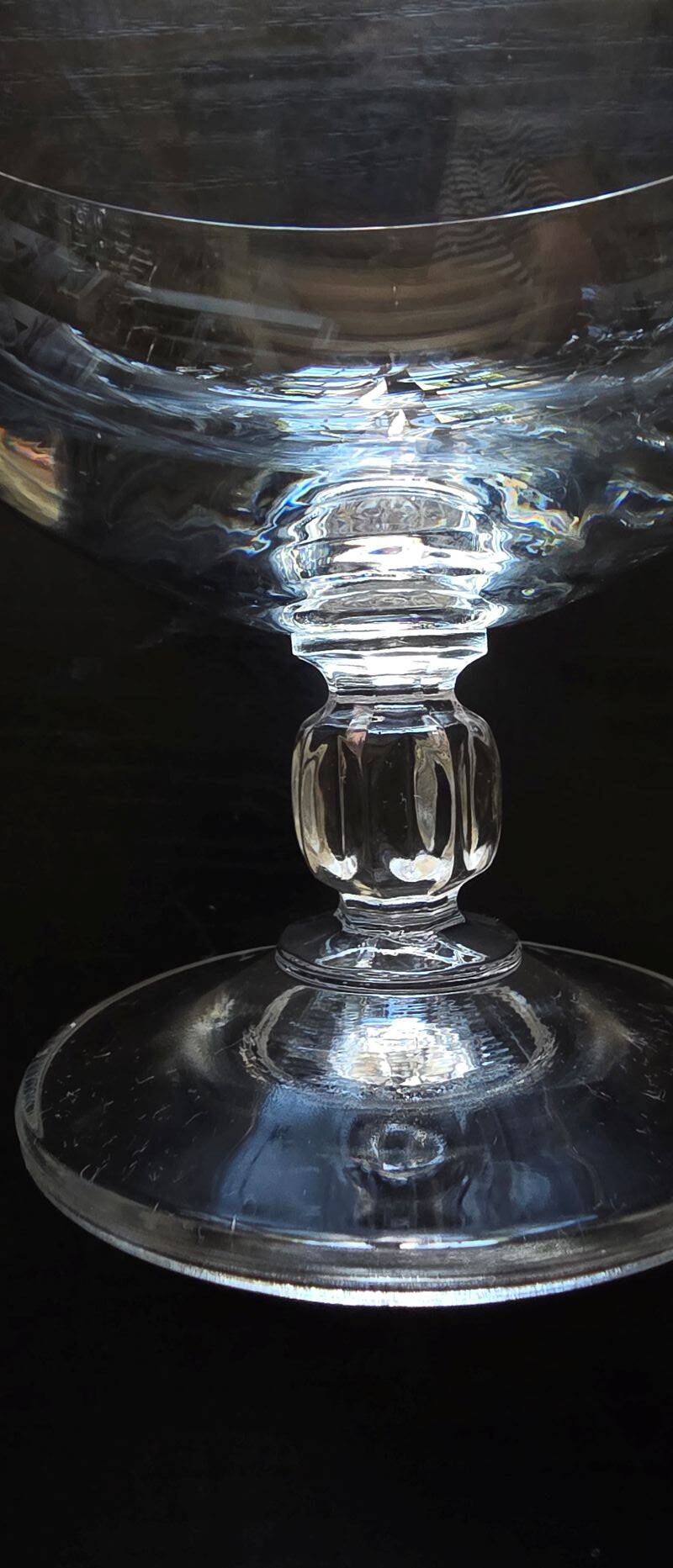6 Anciennes Coupes A Champagne