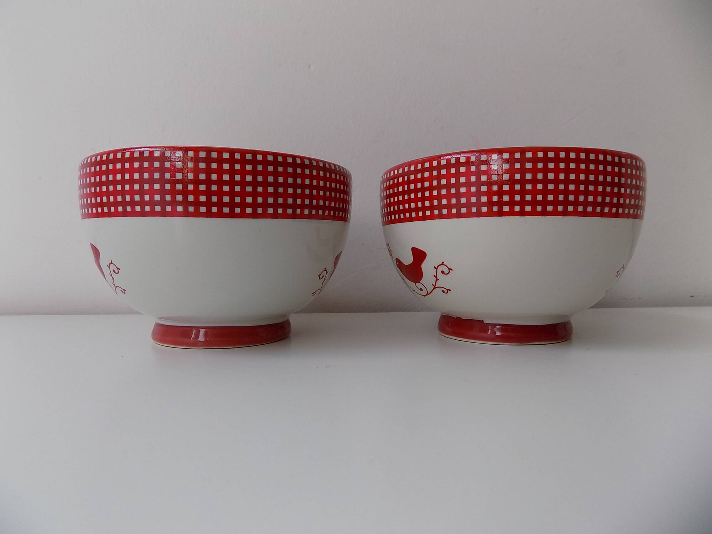 2 vintage decor cups (birds)