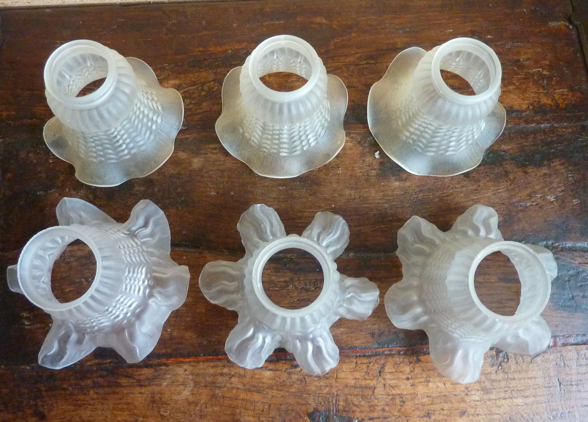 6 old vintage globes tulip shape frosted white glass