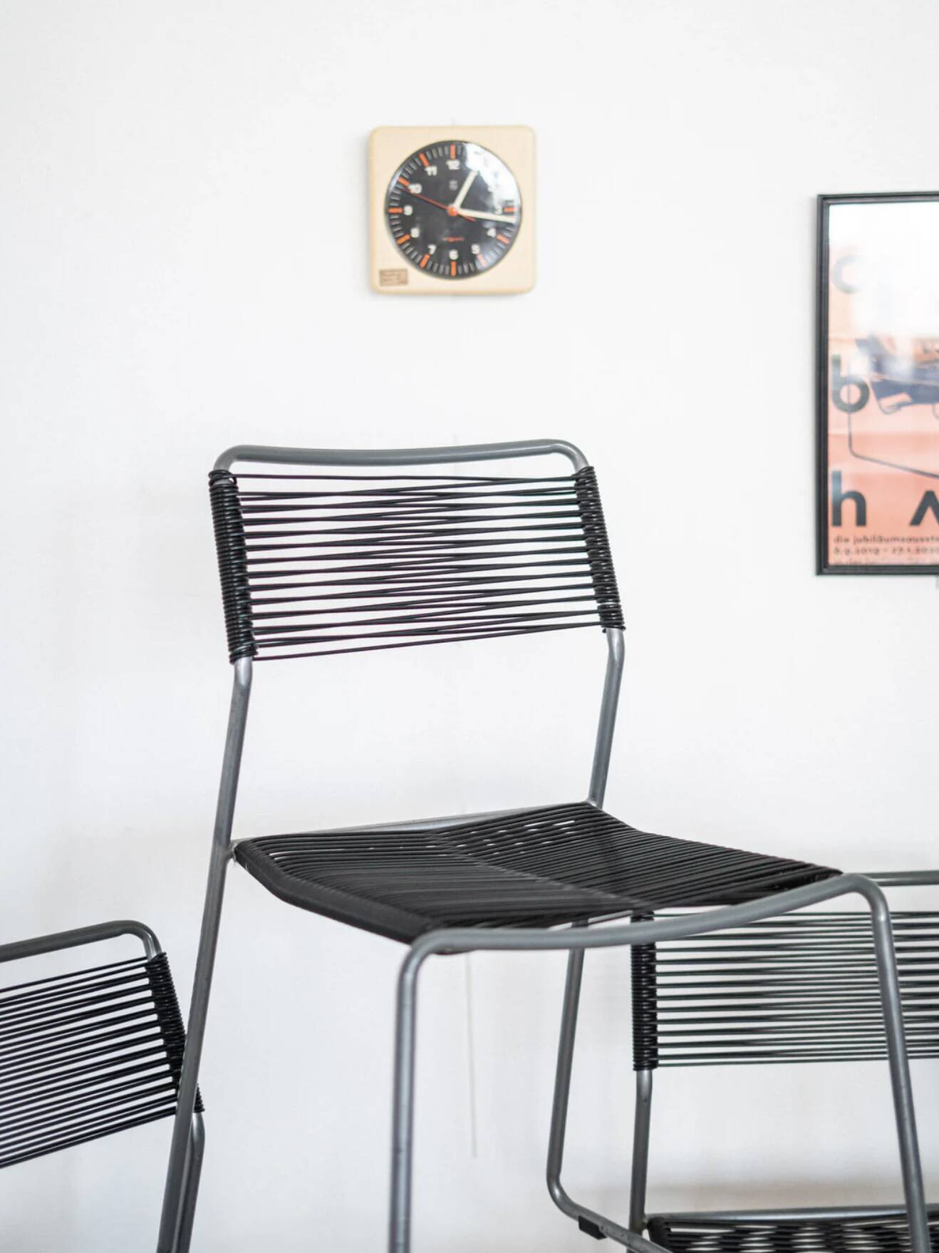 Ensemble de 4 chaises en scoubidou noir
