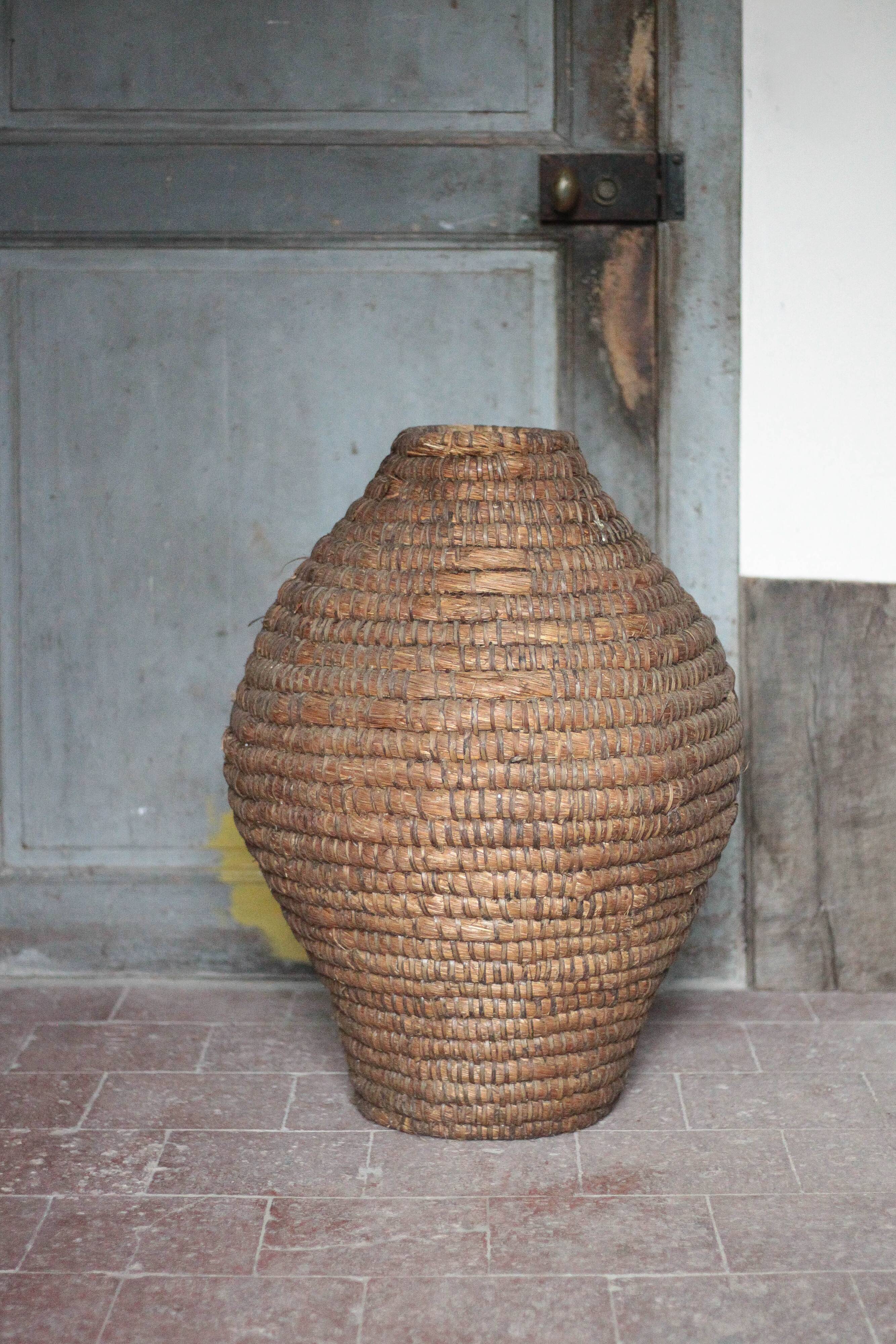 Old basket, straw and bramble, woven basket, interior decoration