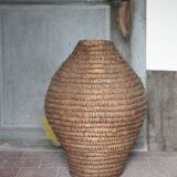 Old basket, straw and bramble, woven basket, interior decoration