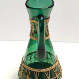 Pichet/vase vert en verre soufflé à la main et osier, Empoli, Italie