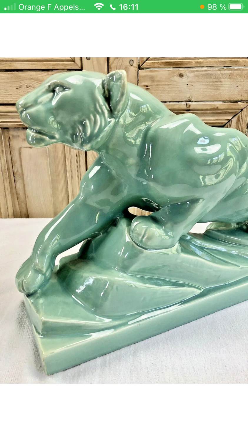 Cracked lioness sculpture art deco 1930 signed odyv