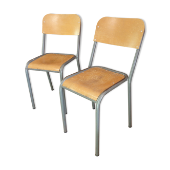 Suite de 4 chaises d'écoliers