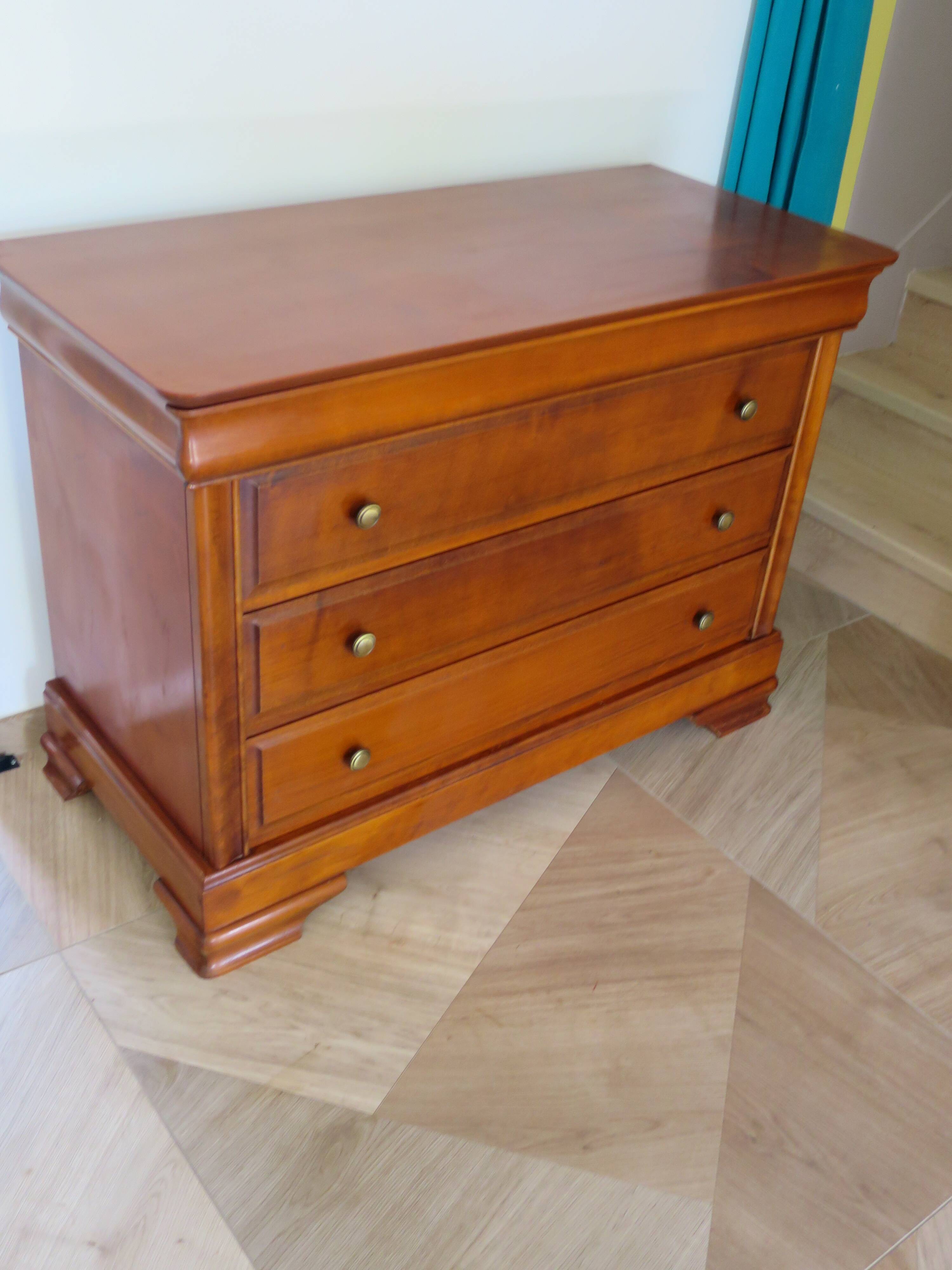 Cherry wood ogee chest of drawers - 4 drawers - 80s - long chest of drawers - Louis Philippe style