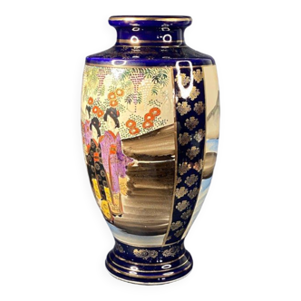 19th Antique Satsuma cobalt blue vase - Porcelain - Geisha - Japan - ca. (Meiji Period)