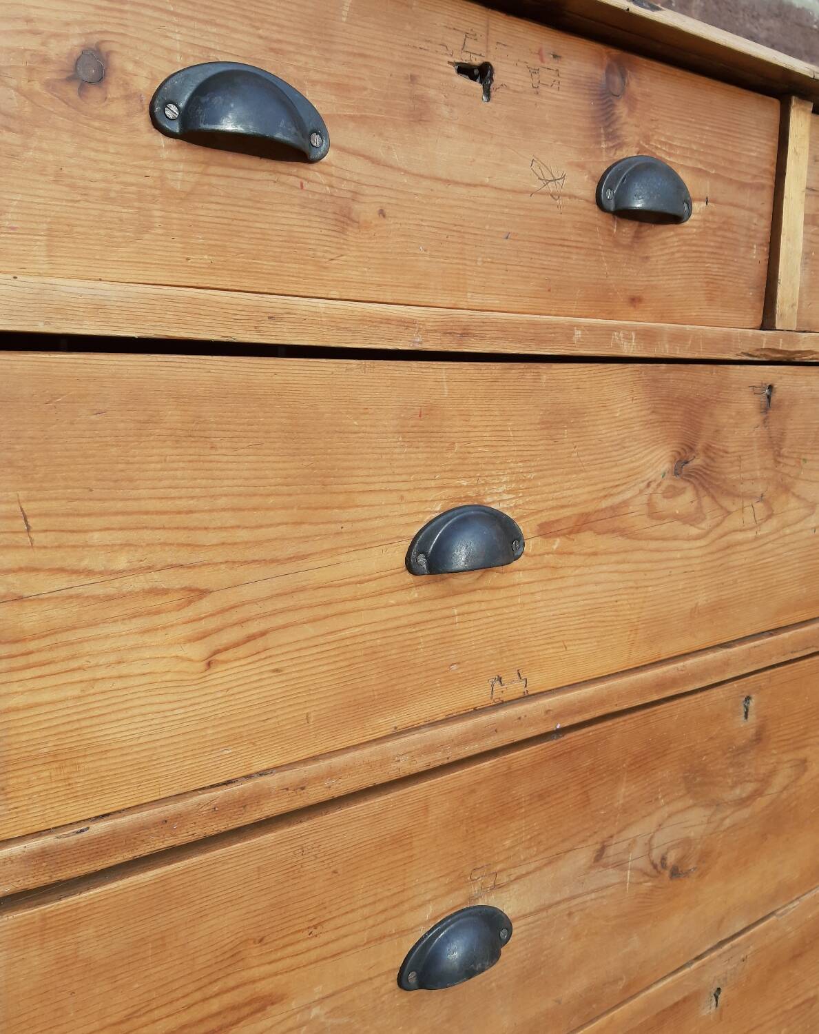 Commode ou meuble à tiroirs