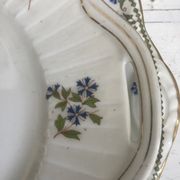 Plats assortis vintage