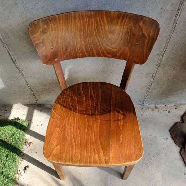 Chaises bistrot Thonet, Tchécoslovaquie