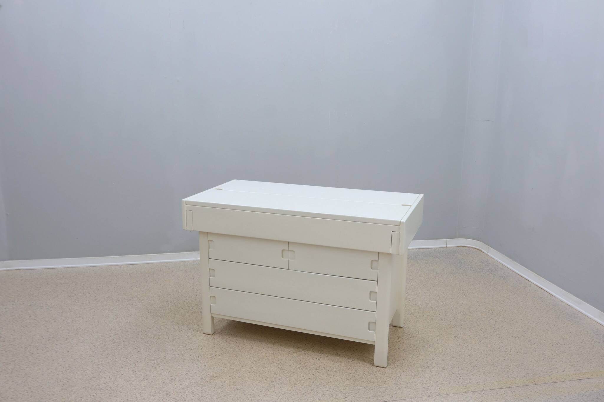 Saporiti vintage chest of drawers dressing table 1970s