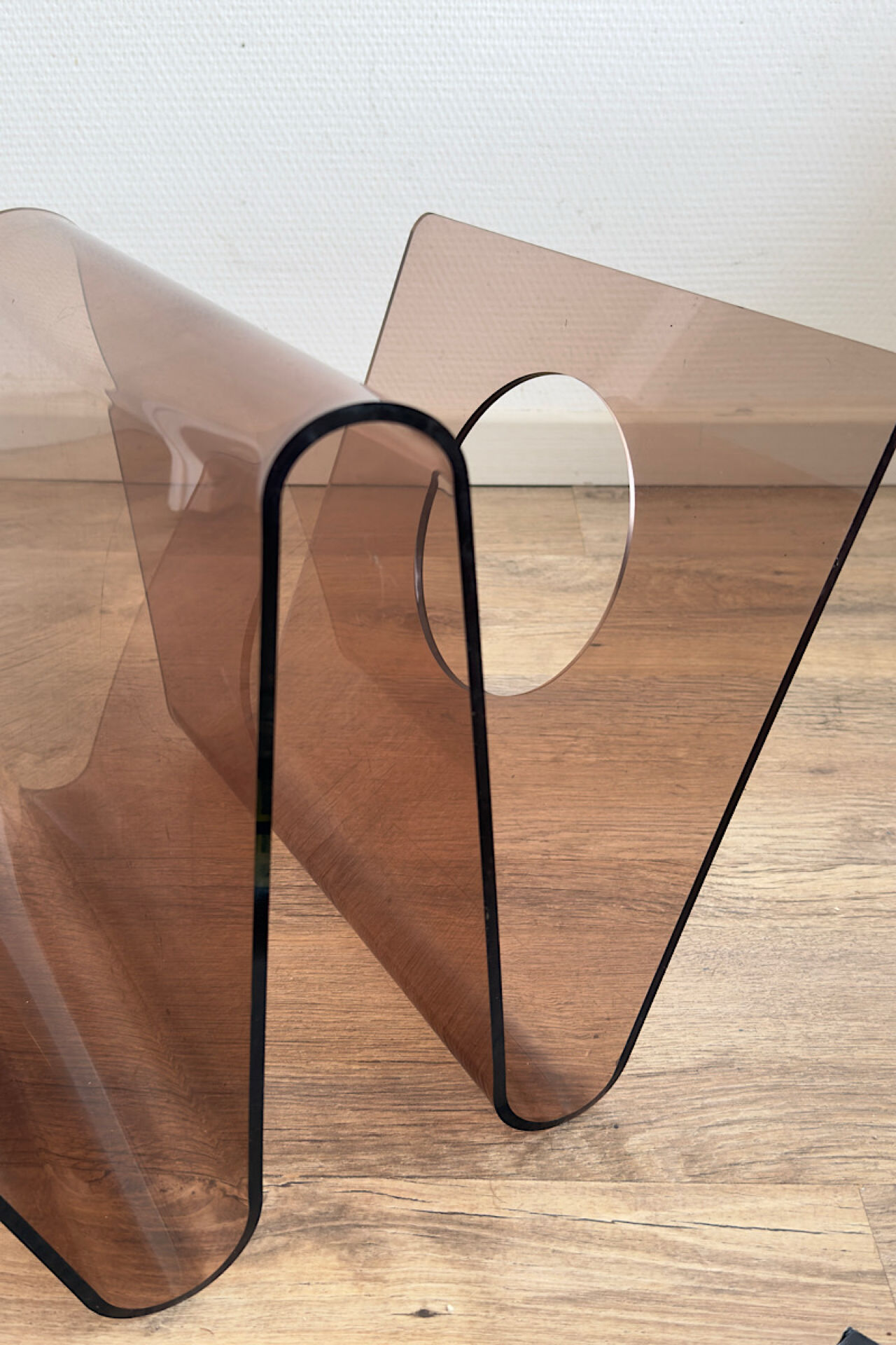 Smoked Plexiglas magazine rack by Michel Dumas
