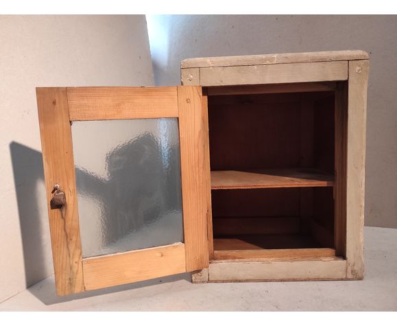 Medicine cabinet in vintage grey patinated wood and red cross