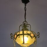 Glass and metal suspension