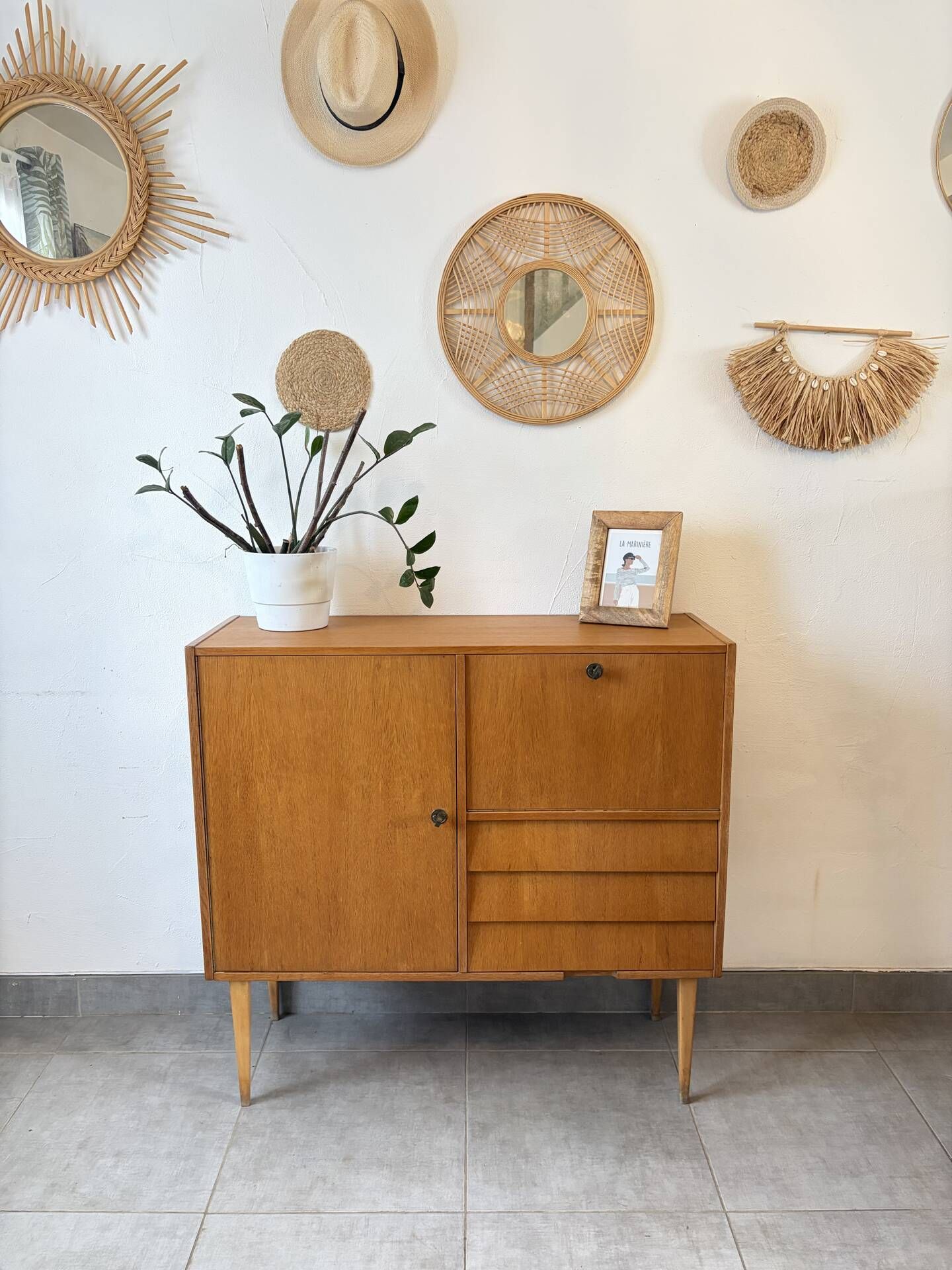 Meuble de rangement / étagère vintage