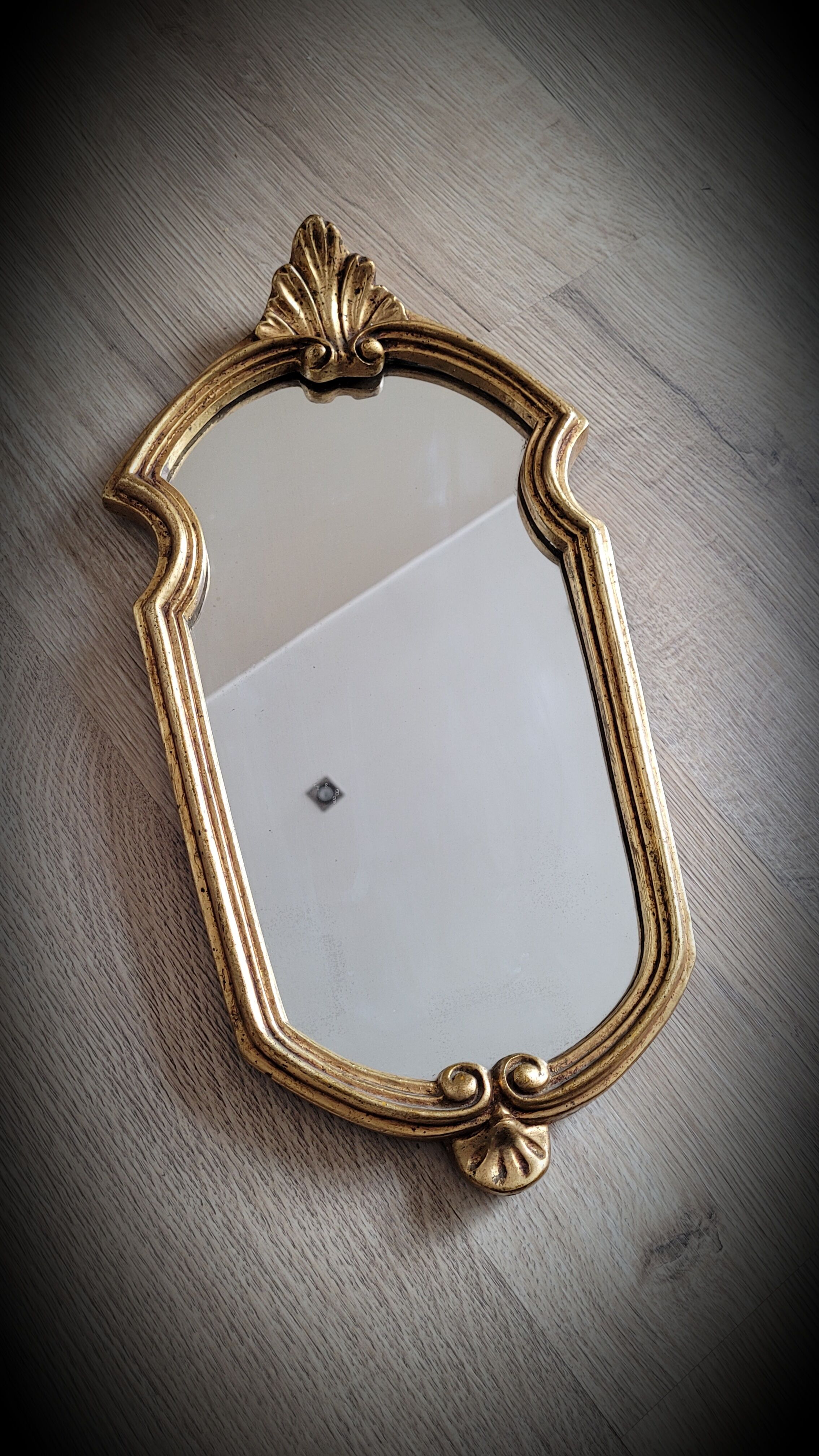 Golden mirror croles 2