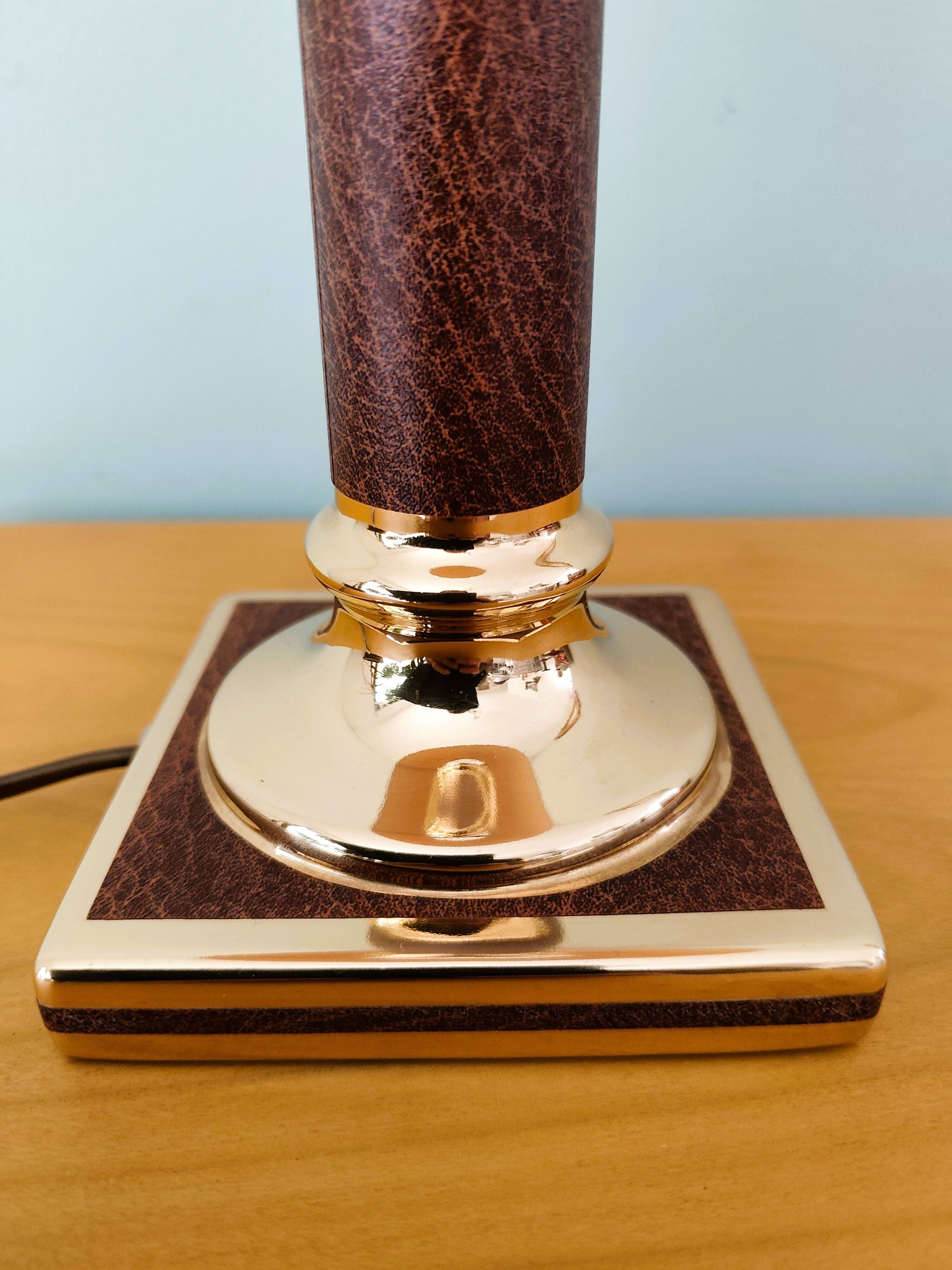 Vintage tall accent lamp