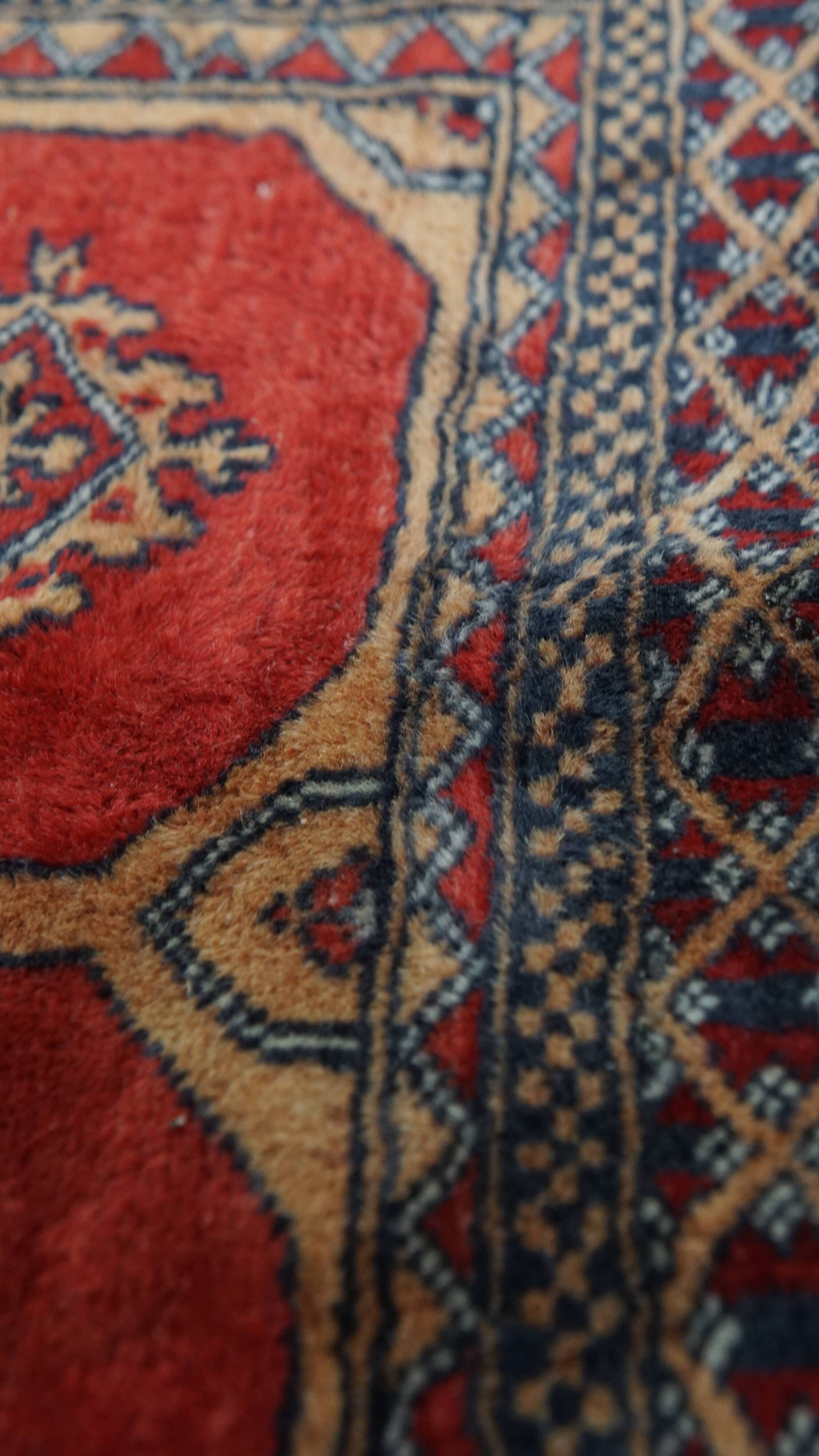 Hand-Knotted Square Rug – 63x61 cm