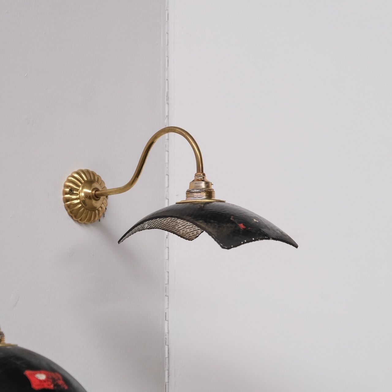 Mercury reflective glass and brass wall lights (35 available)