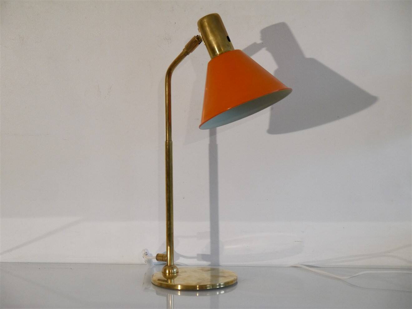 Scandinavian lamp in metal and brass from the 1970s.