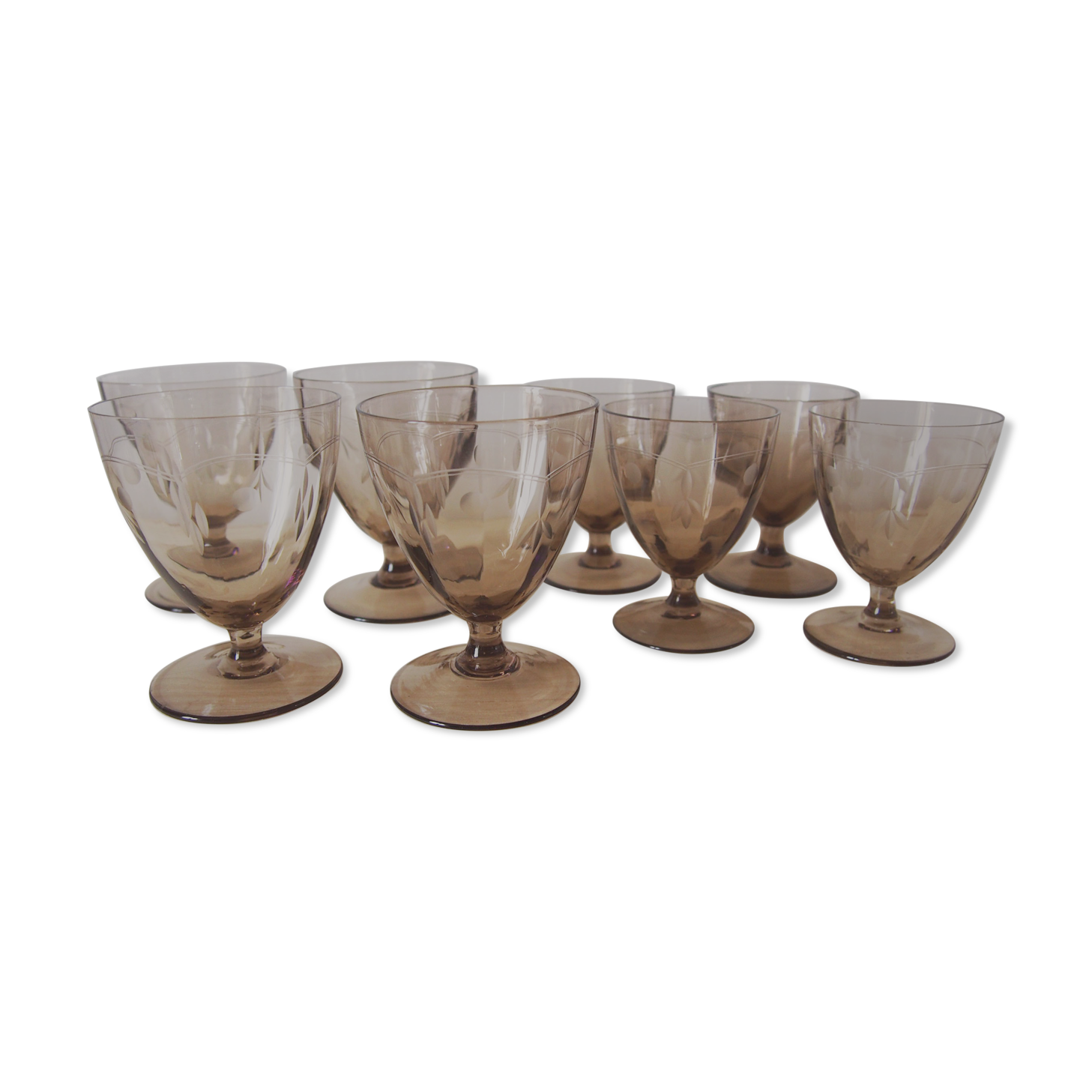 Set 8 engraved smoked glasses