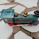 Locomotive jouet ancien
