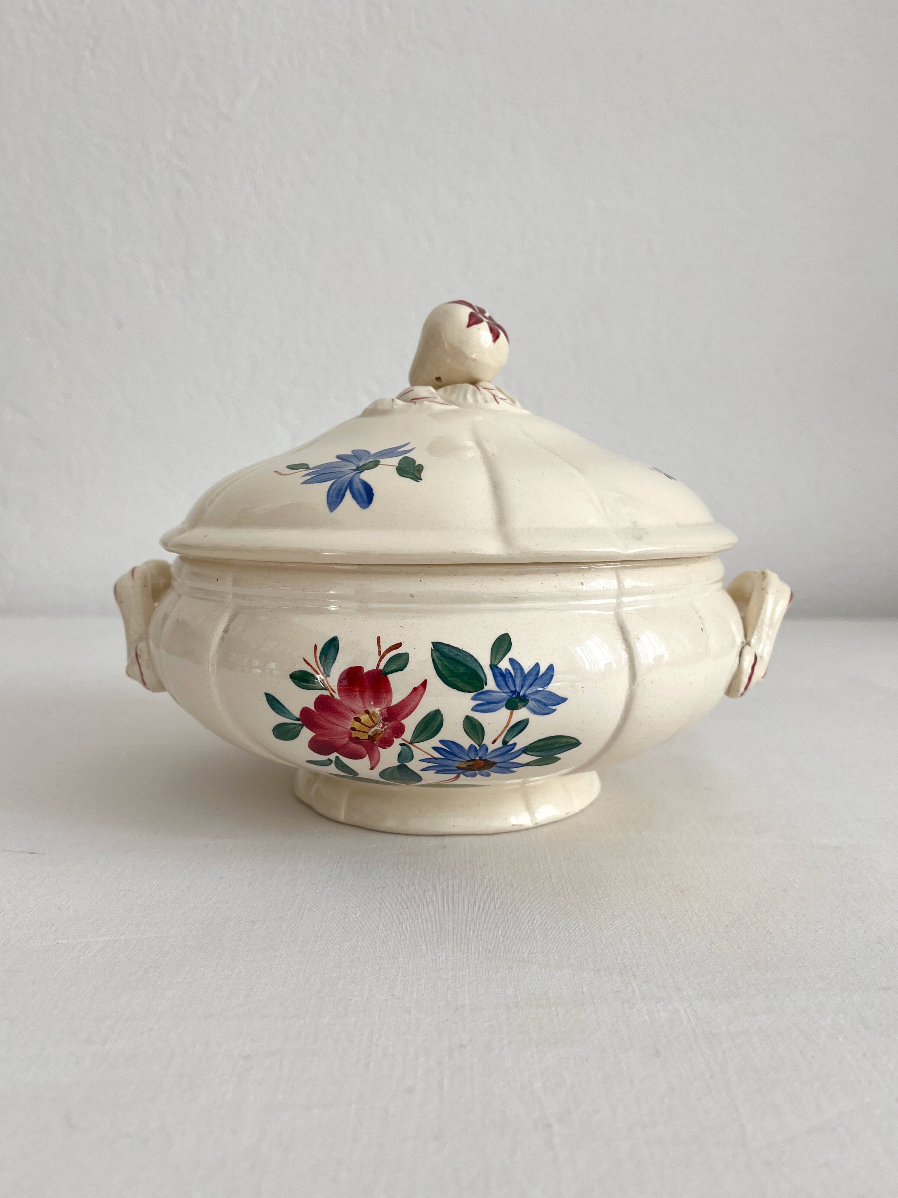 Small vintage ivory earthenware tureen with flowers, Digoin Sarreguemines
