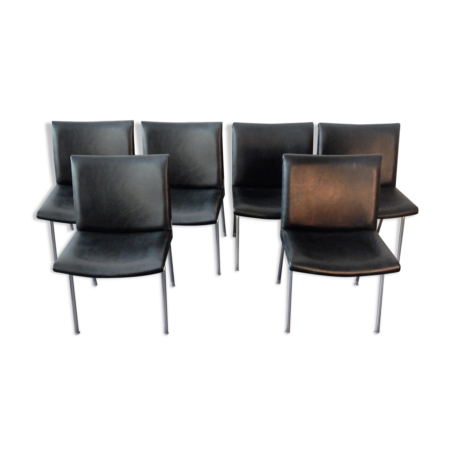 Set of 4 danish AP 40 airport chairs by Hans J. Wegner for A.P. Stolen, 1960