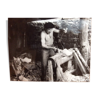 Ancient photograph of craftsman Sabotier