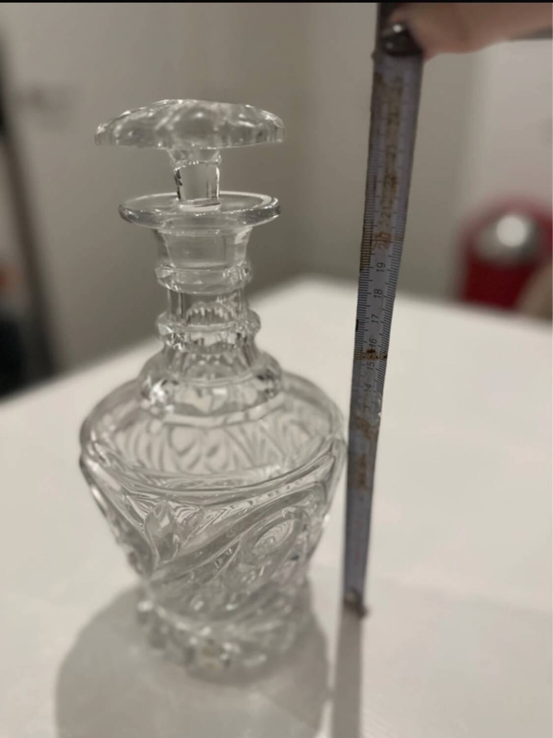 Moulded crystal carafe - Antique - Perfect condition - Height 24 cm