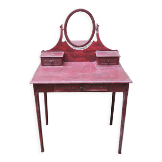 Old wooden dressing table