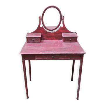 Old wooden dressing table