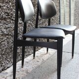 Coppia di sedie cassina da ufficio vintage in pelle nera, italia 1950, ottimo stato.