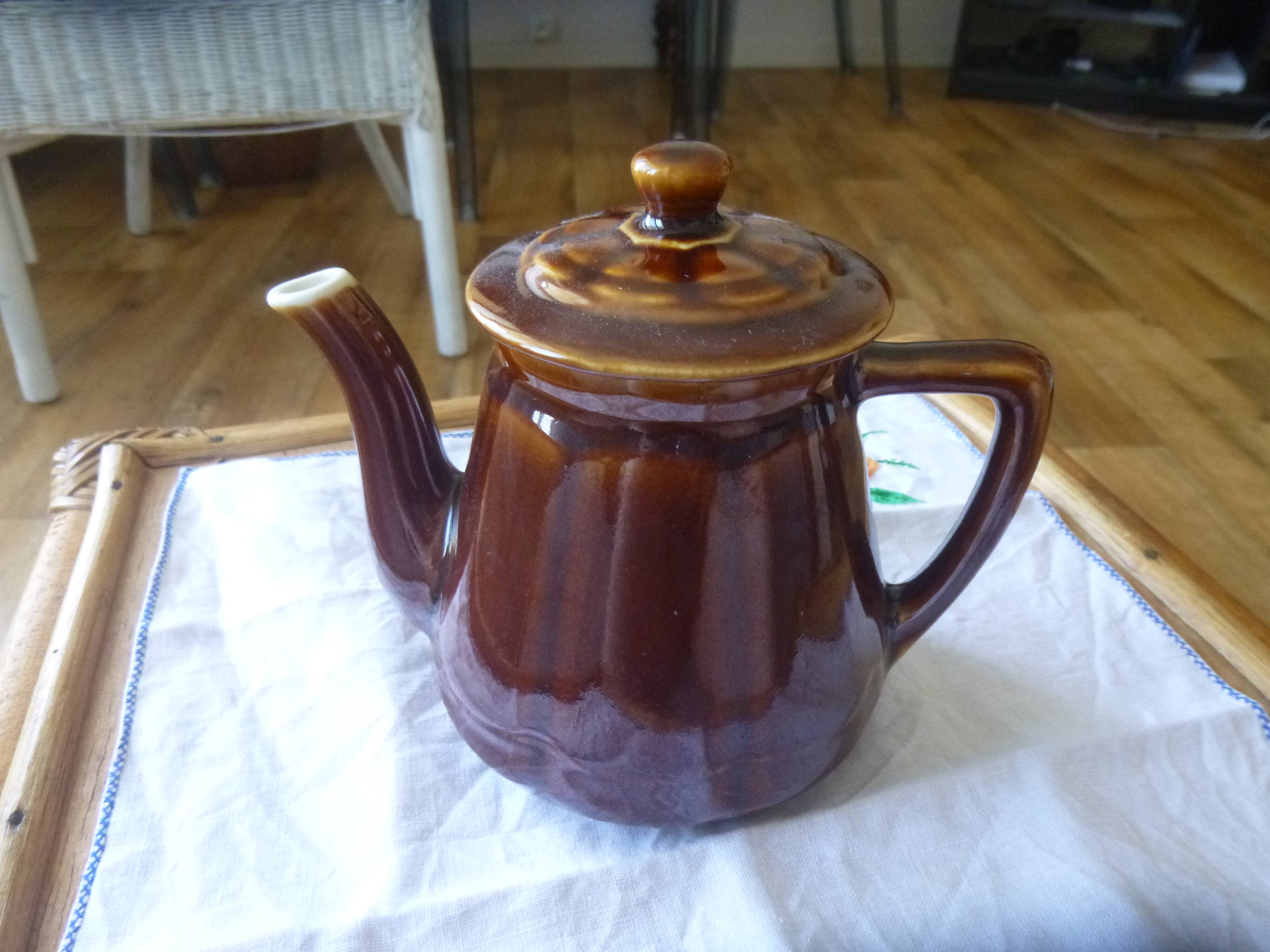 Vintage bistro coffee maker