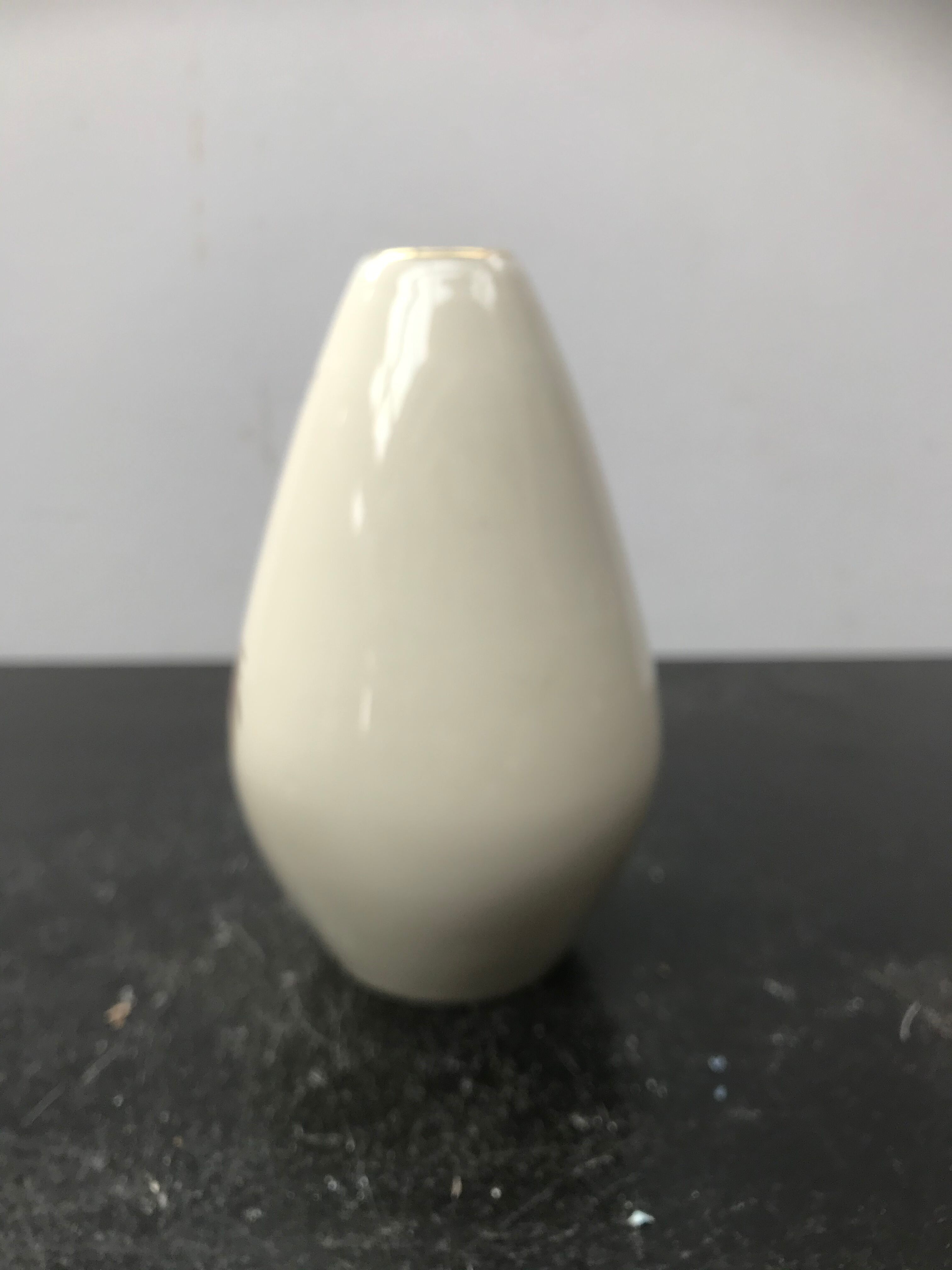 Former vase