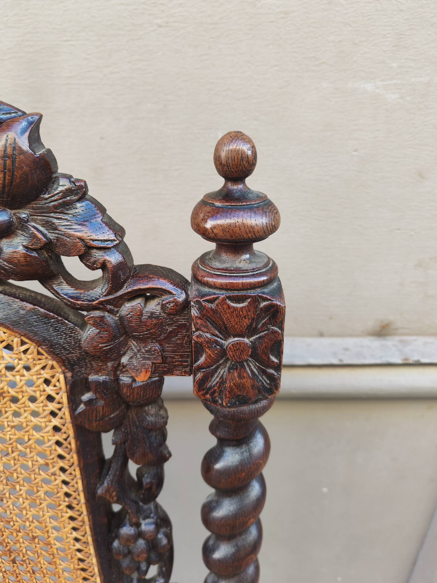 High chair in the style of Louis XIII, 19th century.