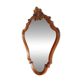 Miroir style Louis XV, rocaille en bois massif ciré. Fronton coquille