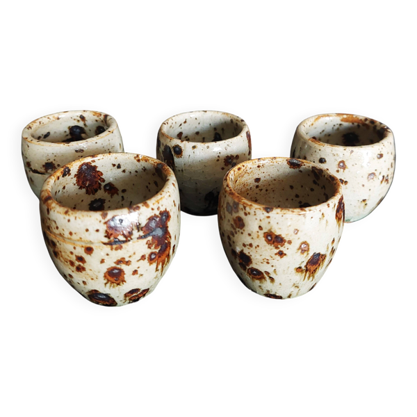 Série de verres à liqueur en grès pyrité céramique XXème