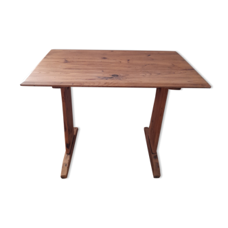 Bistro table