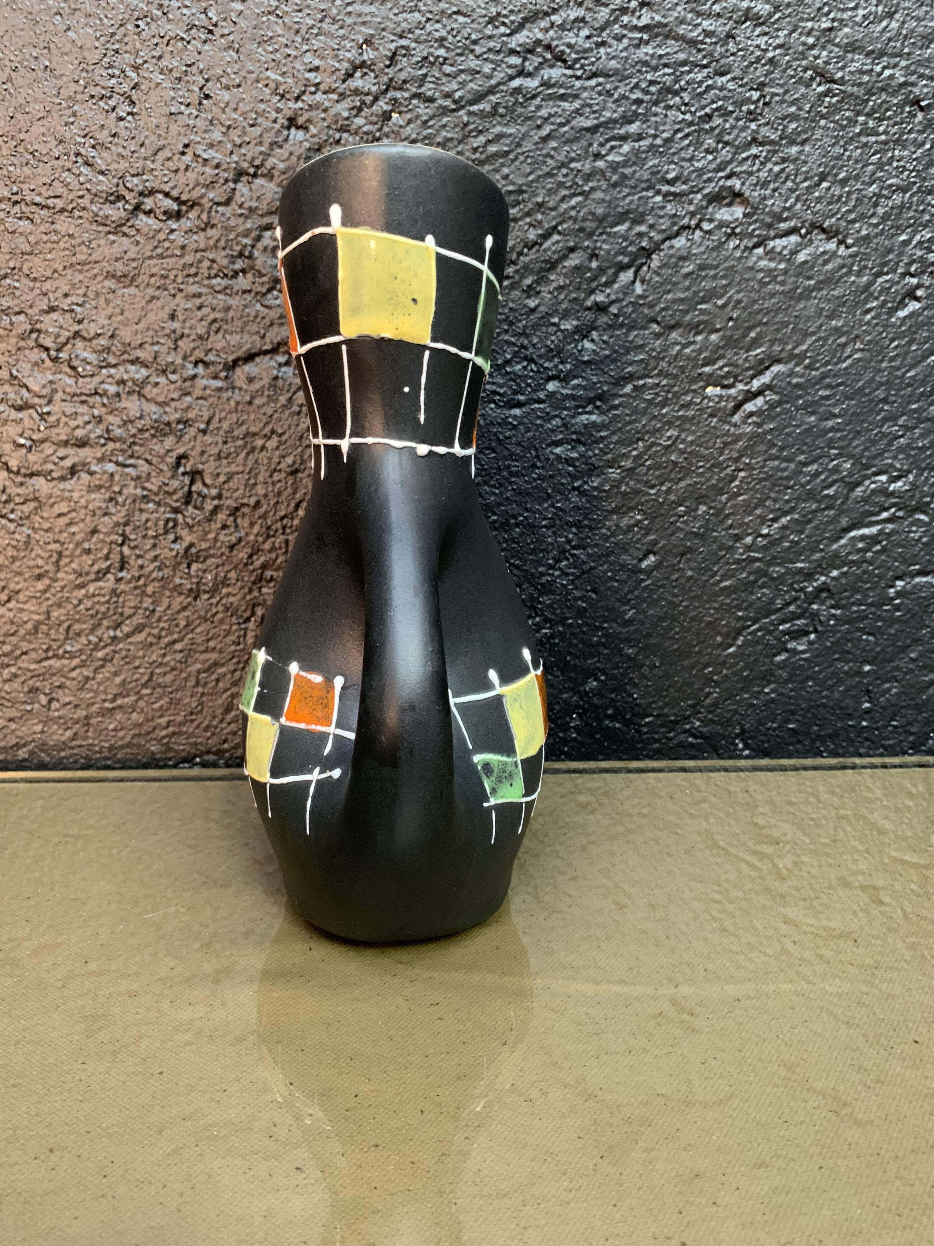 Vallauris, Poet Laval pitcher