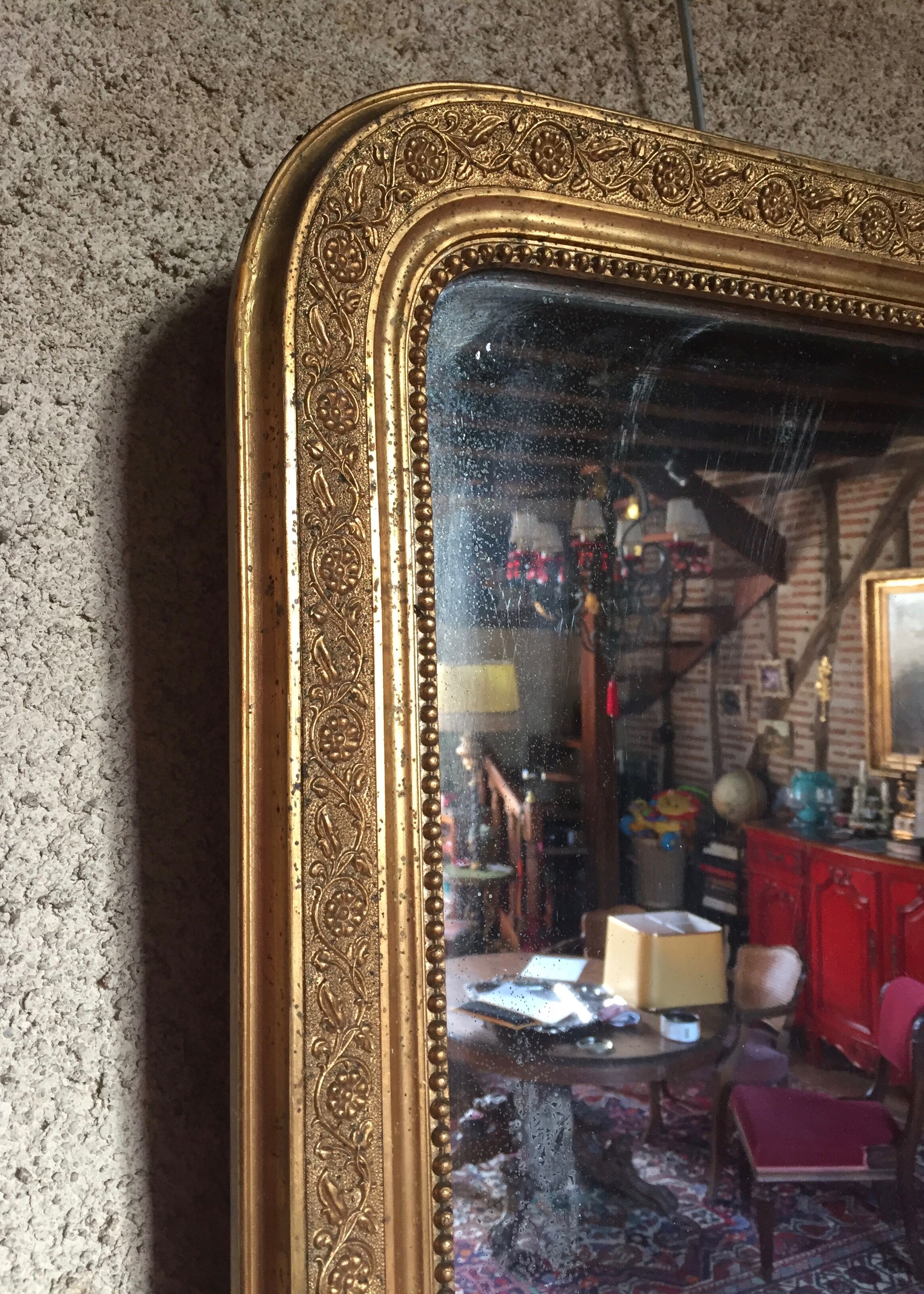 Golden Louis-Philippe mirror 50x68cm